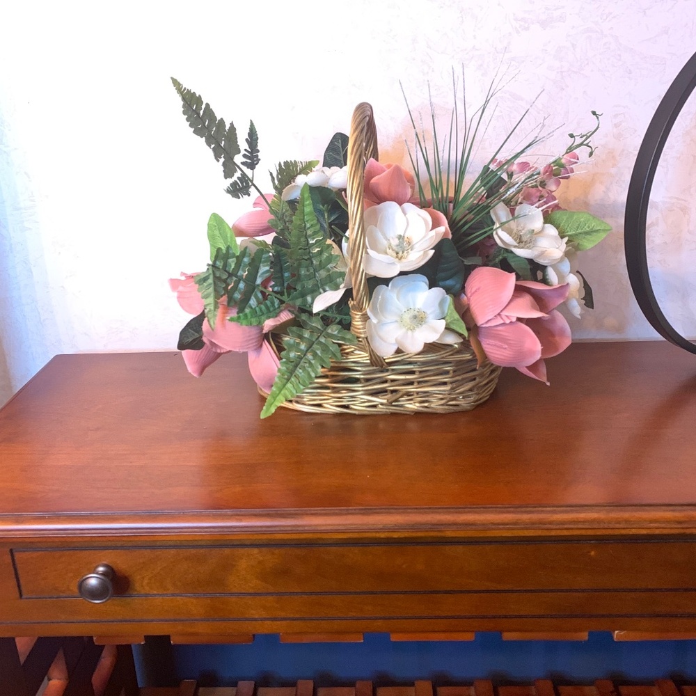 Spring Mauve And White Foral Arrangement w/Gold-Toned Basket